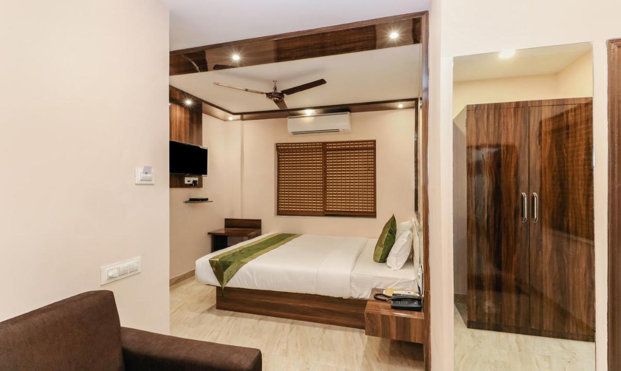 Treebo Trend Imperio Hotel Kalkutta Kültér fotó